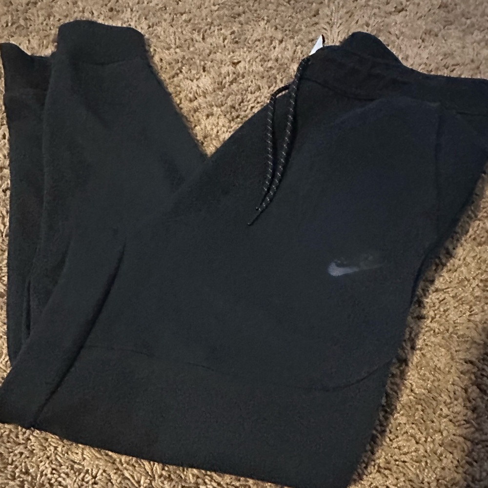 Nike men’s tech fleece joggers
